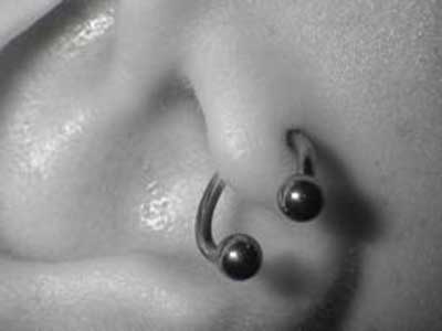 fotos de piercing no tragus