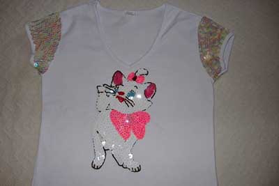 Camisetas Bordadas Românticas