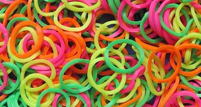 RAINBOW LOOM 5 fotos de pulseiras de plástico
